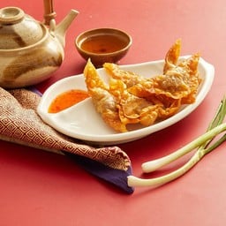 เกี๊ยวทอดหมูเด้ง.