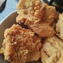 ข้าวมันไก่ทอด