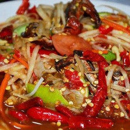 ส้มตำปูปลาร้า แซ่บๆ