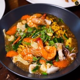 ราดหน้าทะเล