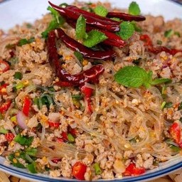 ลาบวุ้นเส้นหมูสับ