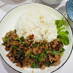 แซลม่อลดอง&อาหารตามสั่งฮาลาล(ครัวคุณหญิง)