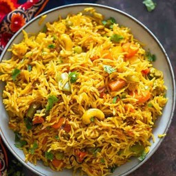 ข้าวผัดผักเครื่องเทศ