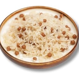 ข้าวคลุกน้ำมันถั่ว