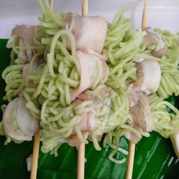 หมี่หยกพันหมู