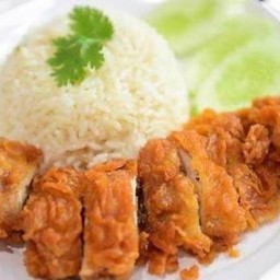 ข้าวมันไก่ทอด