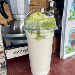 น้ำมะพร้าวปั่นนมสด & มัทฉะ