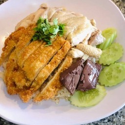 ข้าวมันไก่ต้ม+ไก่ทอด