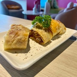 โรตีไก่กรอบชีส