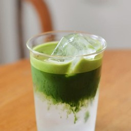 Matcha Coconut juice - มัทฉะน้ำมะพร้าว