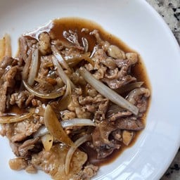เนื้อผัดน้ำมันหอย(กับข้าว)