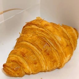 ครัวซองต์ เนยสด