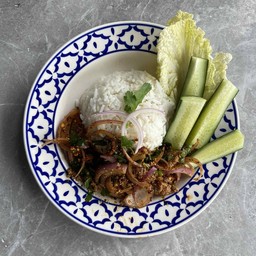 ข้าวราดน้ำตกหมู