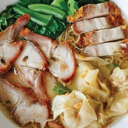 เกี้ยวน้ำหมูแดง+หมูกรอบ