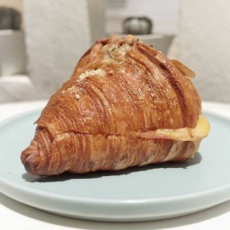 ครัวซองค์ แฮมชีส