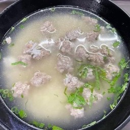 ข้าวต้มหมูสับ