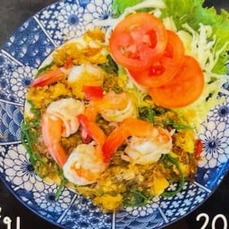 ผัดวุ้นเส้นชะอมกุ้ง