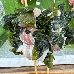 สามชั้นพันสาหร่ายวากาแมะ