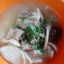 ก๋วยจั๊บญวน