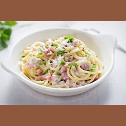 Spaghetti Carbonara (Pork) สปาเก็ตตี้คาโบนาร่า