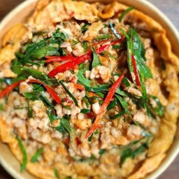 ข้าวไข่ข้นห่อมกหมูสับ