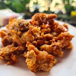 เนื้อไก่ติดหนังทอด