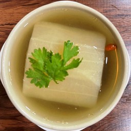 ไก่ตุ๋นฟักมะนาวดอง