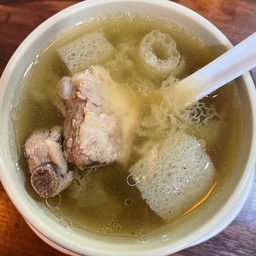 เยื่อไผ่ตุ๋นยาจีน