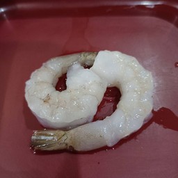 กุ้งขาว 1 ถาด