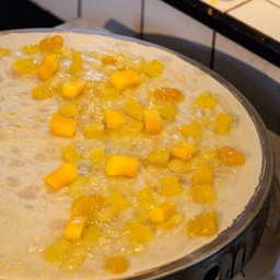 เครป มะม่วง ( มะม่วงอบแห้ง, แยมมะม่วง )