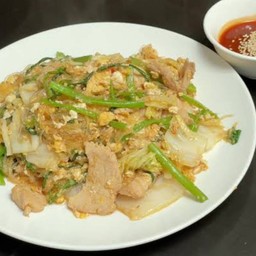 สุกี้แห้งหมู