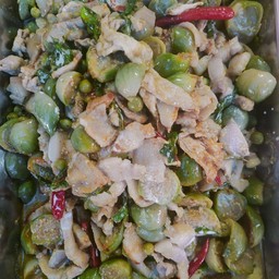 เขียวหวานผัดแห้งหมู