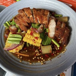 ยำหมูทงคะสึทอดแซ่เวอร์