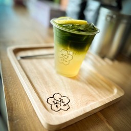 มัทฉะน้ำผึ้งมะนาว