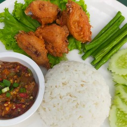 ชุดน้ำพริกมะเขืค+ ข้าว+ ชุป หมูทอด+ ปีกไก่กลางเล็ก