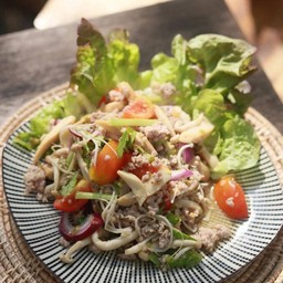 ยำวุ้นเส้นหมูสับ