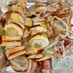 หมึกไข่นึ่ง1kg.