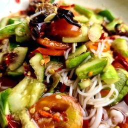 ตำซั่วแตง