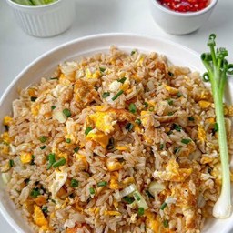 ข้าวผัดหมูสับ