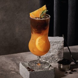 แบล็ก อเมริกาโน่ ออเร้นจ์เย็น