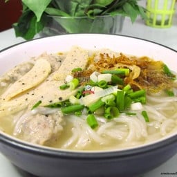 ก๋วยจั๊บญวน