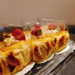 Flourless Basque Cheesecake
