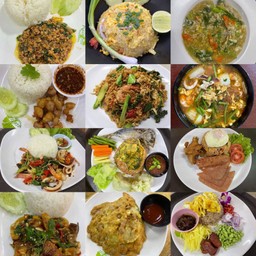 ข้าวผัดพริกอ่อนหมู