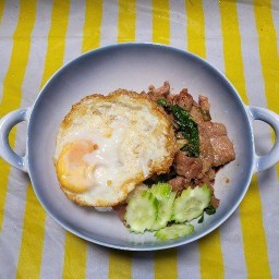 ครัวตามใจ ข้าวกล่อง - ตามสั่ง