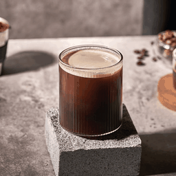 แบล็ก เกอิชา อเมริกาโน่ร้อน (8 oz.)