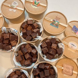 บราวนี่คิวบ์