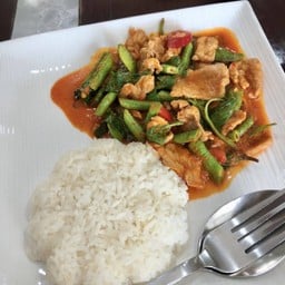 พริกแกงหมูรวม