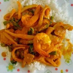 พริกแกงราดข้าว