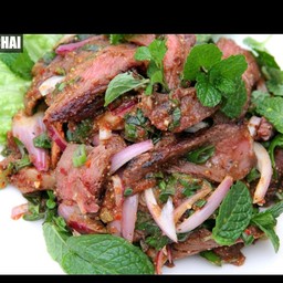น้ำตกเนื้อติดมัน