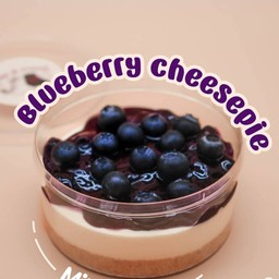 เค้กวันเกิด บลูเบอร์รี่ชีสเค้ก   1/2 ปอนด์